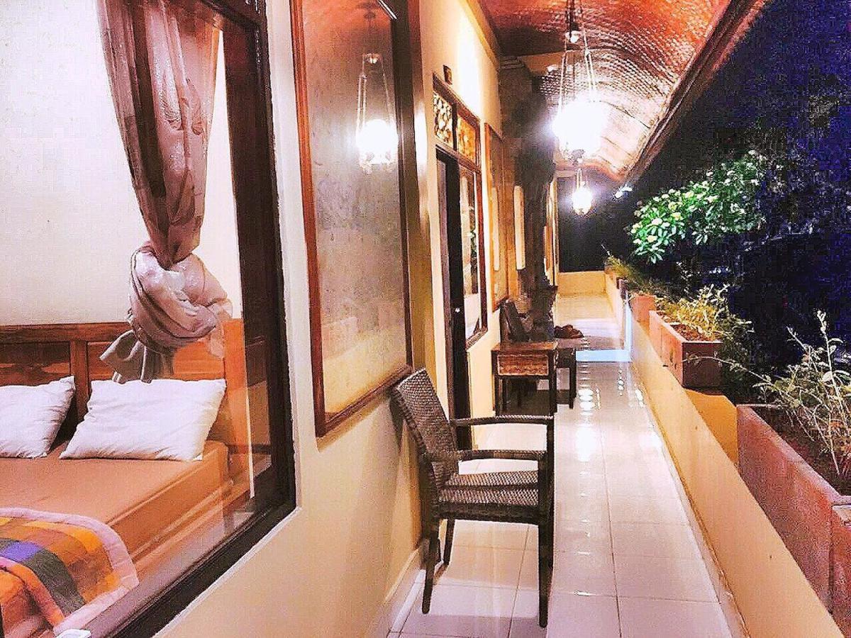 Tukad White House Hotel Ubud  Exterior photo